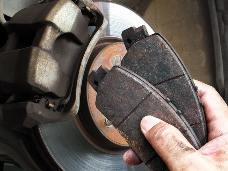 Prečo sú kvalitné brzdové doštičky tak dôležité